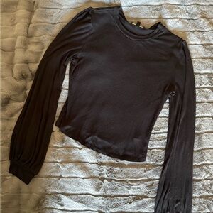 Lulu’s Black Bell Sleeve Crop Sweater